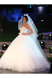 Ball Gown Bowknot Sweetheart Tulle Wedding Dresses Strapless Wedding Gowns