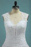 2024 Wedding Dresses A-Line High Neck Court Train Satin With Applique Covered Buttons