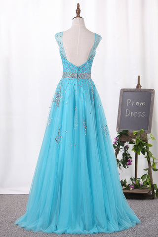 2024 V-Neck A-Line Prom Dresses Tulle With Beadings Open Back Zipper Up