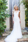 V Neck Sleeveles Keyhole Back Lace Appliques Mermaid Sweep Train Wedding Dresses