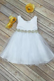 2024 Scoop Bowknot Knee-length Ivory Organza Beads Sleeveless Flower Girl Dresses