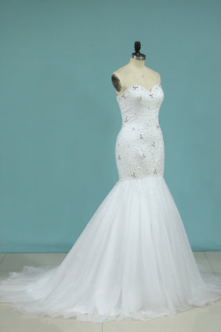 2024 Full Beaded Bodice Wedding Dress Sweetheart With Tulle Skirt Lace Up