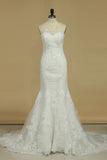 2024 Mermaid Wedding Dresses Scoop Tulle With Applique Court Train