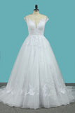 2024 A Line Tulle Wedding Dresses Scoop Cap Sleeves With Applique Court Train