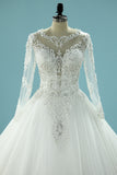 2024 Gorgeous Scoop Wedding Dresses Glitter Tulle With Beading Zipper Back Long Train