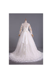 2024 Bateau Wedding Dresses 3/4 Length Sleeve With Applique Tulle