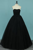 2024 New Arrival Tulle Prom Dresses Strapless A Line With Ruffles